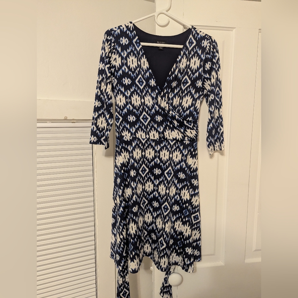 AB Studio Navy and White Geometric Long Sleeve Dress